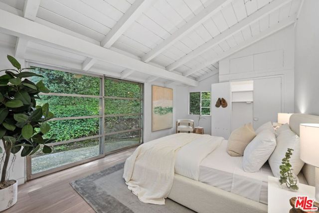 1818 Old Ranch Road, Los Angeles CA: https://media.crmls.org/mediaz/86bf39a3-e061-4c22-a788-f558c2b9bdfe.jpg