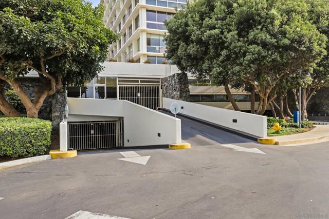 Image 26 of 41 For 1830 Avenida Del Mundo  1112