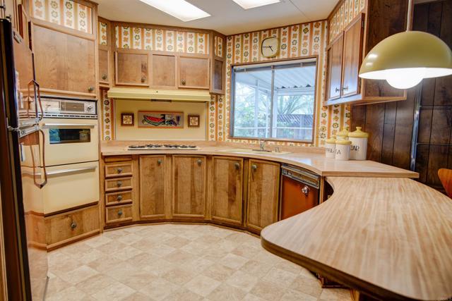 Detail Gallery Image 2 of 20 For 1010 Palm Canyon Dr #302,  Borrego Springs,  CA 92004 - 3 Beds | 2 Baths