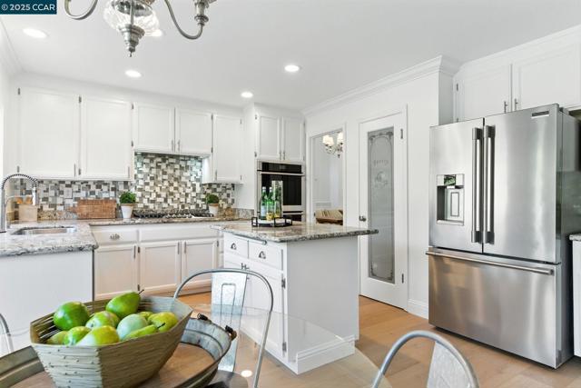 316 Valley High Dr, Pleasant Hill CA: https://media.crmls.org/mediaz/86c23ea2-c2a6-40d2-8c35-3f0f16ffe504.jpg