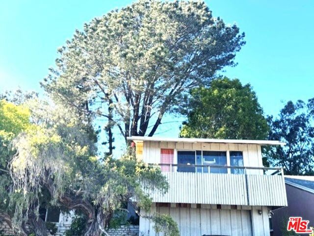 1411 Sunset Avenue photo 3