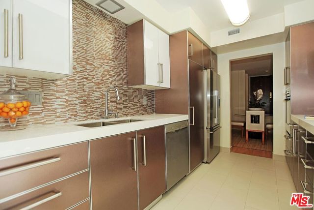 11657 Chenault Street, Los Angeles CA: https://media.crmls.org/mediaz/86c57156-875c-4568-921d-d9b7205bdadd.jpg