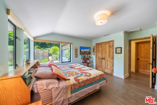 2841 Montcalm Avenue, Los Angeles CA: https://media.crmls.org/mediaz/86c58d4b-1e29-4fab-8ba5-4b89f8ecb688.jpg