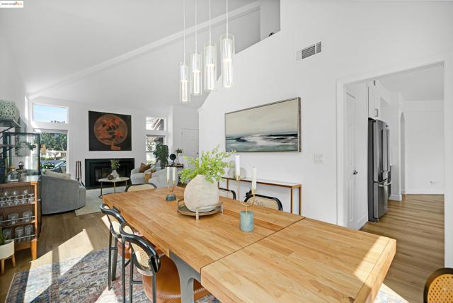 153 Camino Del Sol, Vallejo CA: https://media.crmls.org/mediaz/86c6270b-ddaf-40ab-afa3-78fb83736732.jpg