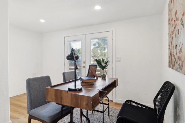 Image 30 of 65 For 589 Tyrone Street