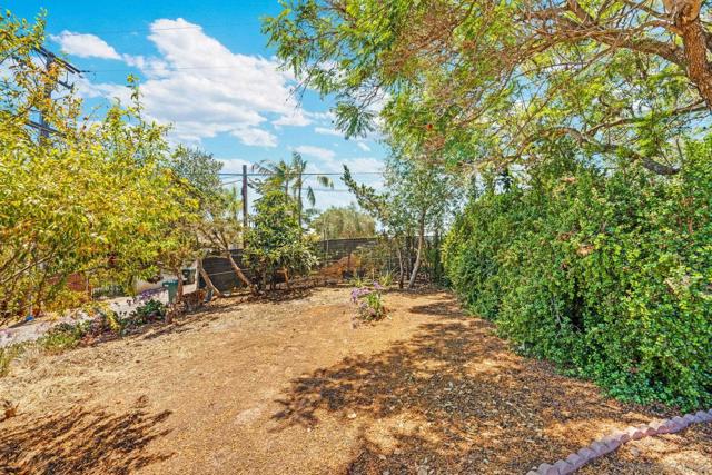 2530 Pruett Dr, Vista CA: https://media.crmls.org/mediaz/86c693a0-c855-41f4-ae26-0ab11ea41975.jpg