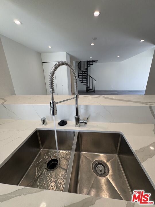 11735 Dorothy Street, Los Angeles CA: https://media.crmls.org/mediaz/86c6bf5a-854c-4f45-879e-1f4b52ba5179.jpg