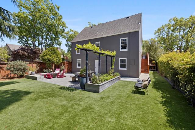 2200 Hillside Drive, Burlingame CA: https://media.crmls.org/mediaz/86c7ace0-9f7e-441a-89c9-87732a01ed54.jpg