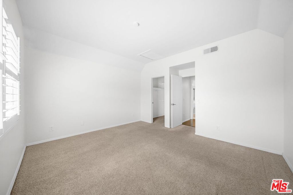 2150 Camino De La Reina - photo 17