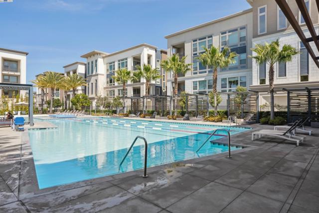 5813 Huntley Ave, Dublin CA: https://media.crmls.org/mediaz/86c8e5d3-17ac-46d1-970e-e3973c45bc64.jpg