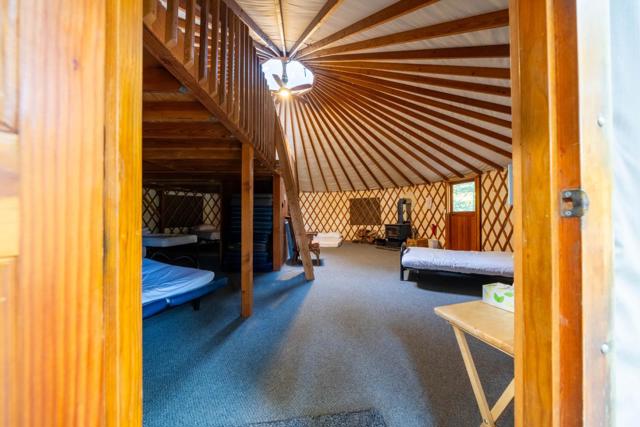 1301 Bear Creek, Boulder Creek CA: https://media.crmls.org/mediaz/86cb3859-9f34-406c-a404-bb4143cf00f7.jpg