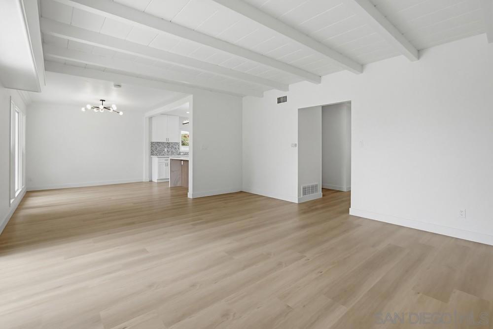 5882 Adams Ave - photo 11