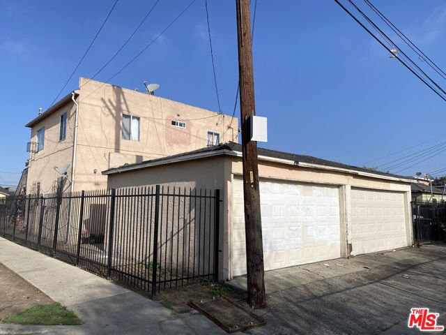 Image 2 for 103 E 118Th Pl, Los Angeles, CA 90061