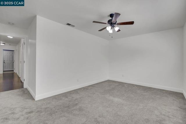 4780 Burgundy Dr, Oakley CA: https://media.crmls.org/mediaz/86ce8e38-50d0-4e6d-992c-e7a9beae0bb3.jpg