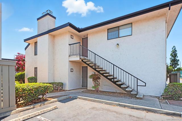 450 W W Vermont Ave, Escondido CA: https://media.crmls.org/mediaz/86d20251-5a87-4834-b11d-834d6420c3ba.jpg
