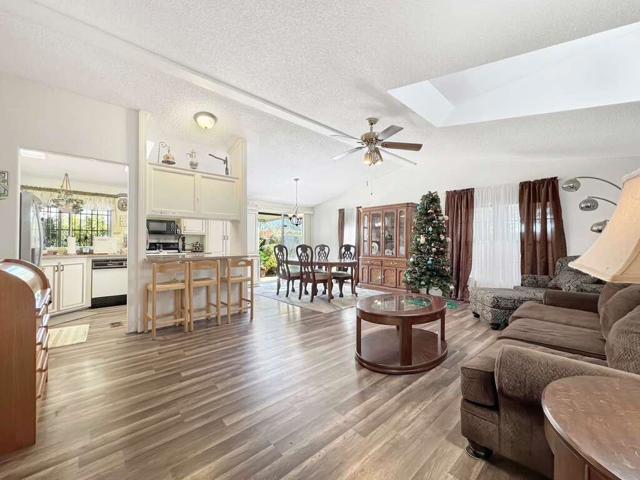 81713 San Cristobal Avenue, Indio CA: https://media.crmls.org/mediaz/86d3ee96-2235-4076-8b1e-6c2637c3b378.jpg