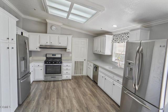 510 E Soledad Pass Road, Palmdale CA: https://media.crmls.org/mediaz/86d3ff50-87f3-4068-834d-c1ea5cae6c94.jpg