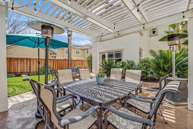 2130 Staghorn Way, Livermore CA: https://media.crmls.org/mediaz/86d40d13-25e5-4298-a8dd-deea51da675a.jpg