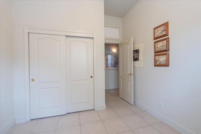 1130 Minarets Avenue, Clovis CA: https://media.crmls.org/mediaz/86d44005-27be-40ae-8acb-9c18f157385b.jpg