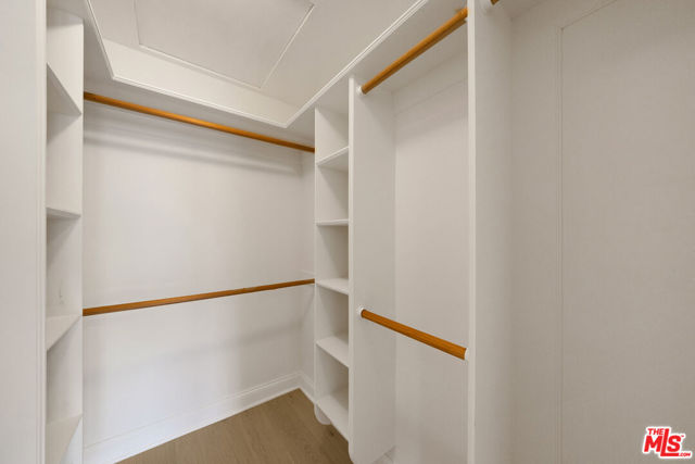 2449 Oswego Street, Pasadena CA: https://media.crmls.org/mediaz/86d50be7-8a7b-46e3-8fd3-a93cd252f813.jpg