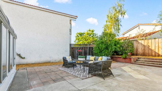 33041 Calistoga Street, Union City CA: https://media.crmls.org/mediaz/86d5cf01-bfc9-457b-ad23-0c974314687a.jpg