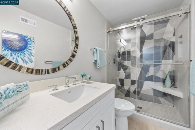 3535 Terra Granada Dr, Walnut Creek CA: https://media.crmls.org/mediaz/86d5ee88-e1cc-4afb-bfa5-58db7c368fdb.jpg