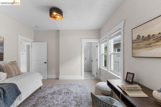 Image 30 of 52 For 1072 57th St