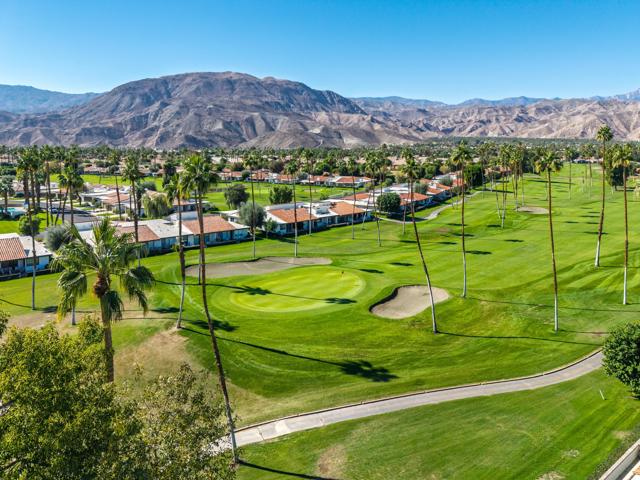 171 Avenida Las Palmas, Rancho Mirage CA: https://media.crmls.org/mediaz/86d85cdc-a917-4579-ad28-c36ab41f0328.jpg