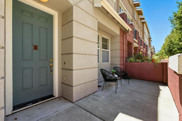 728 City Walk Place, Hayward CA: https://media.crmls.org/mediaz/86d8a374-11a5-4681-9bd7-237078e0cc2d.jpg