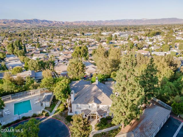 1165 Fitzgerald Road, Simi Valley CA: https://media.crmls.org/mediaz/86d951d9-d84d-4d33-bf2e-cde5e8f09cec.jpg