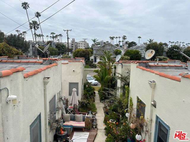 102 Broadway, Redondo Beach, California 90277, ,Residential Income,Sold,Broadway,24396111