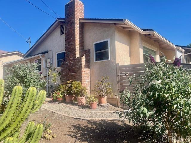 10171 Ramona Drive, Spring Valley CA: https://media.crmls.org/mediaz/86da5ce5-ac1c-4a5b-a213-3f802a89bc22.jpg