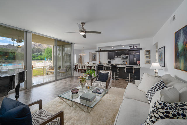 477 Desert Lakes Drive, Palm Springs CA: https://media.crmls.org/mediaz/86da858f-500a-4b52-a2a9-0267c7565d2a.jpg