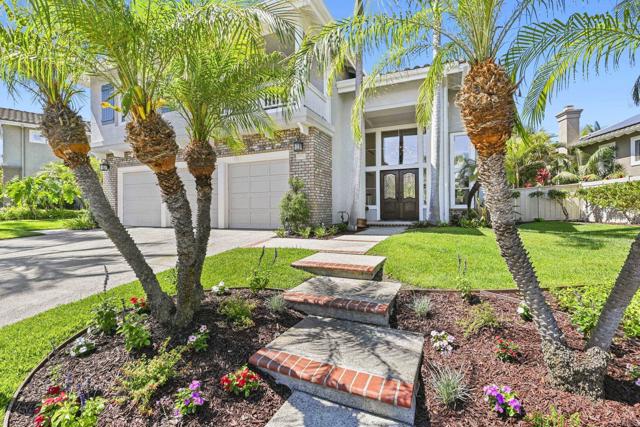 6990 Blue Orchid Lane, Carlsbad CA: https://media.crmls.org/mediaz/86dafa8c-ac6c-4660-8322-c3b30d11ba87.jpg