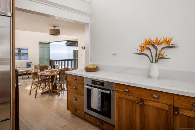 Image 7 of 31 For 325 S Sierra Ave  Unit 8