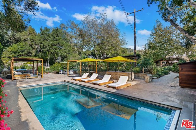 2934 Torito Road, Santa Barbara CA: https://media.crmls.org/mediaz/86dc8f91-5e34-4d1e-a7fe-b7fcffa4ab92.jpg