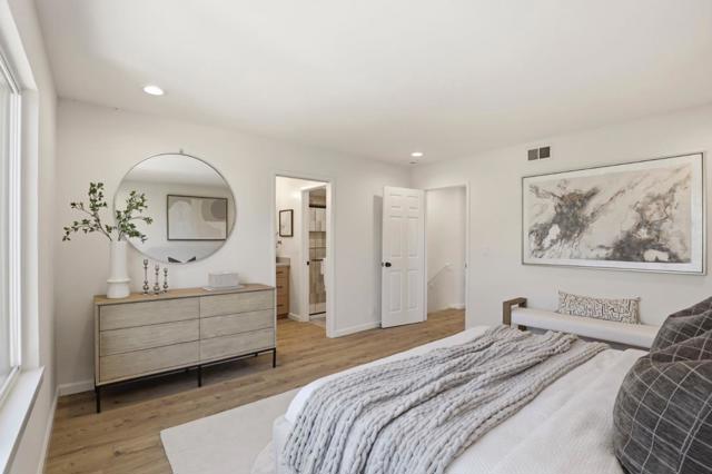 Image 25 of 58 For 1368 Goldenlake Road