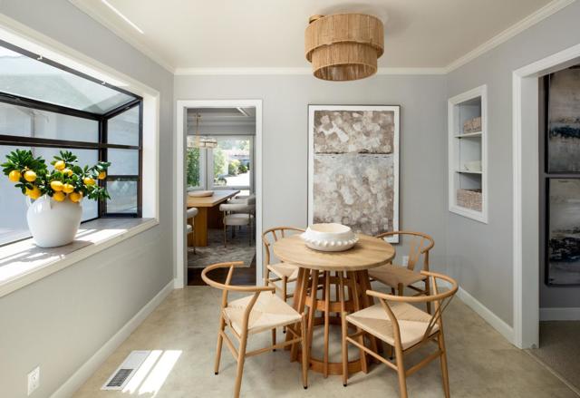 1416 Woodberry Avenue, San Mateo CA: https://media.crmls.org/mediaz/86de6584-0b11-4576-b0b8-59dab8998cdb.jpg