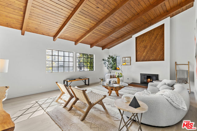 2446 Colby Avenue, Los Angeles CA: https://media.crmls.org/mediaz/86df7810-aad4-4dfd-aa5a-d6b347465b62.jpg