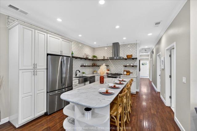 Image 5 of 45 For 143 Almaden Boulevard