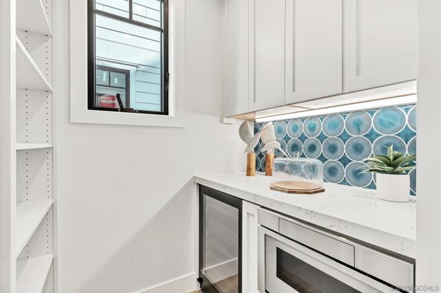 841 G Ave., Coronado CA: https://media.crmls.org/mediaz/86df86d5-37f3-489d-b237-b8700fe9b14f.jpg