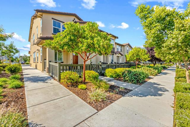 128 Peral Avenue, Morgan Hill CA: https://media.crmls.org/mediaz/86dfeb30-186e-4c91-b511-7179089ef6bf.jpg
