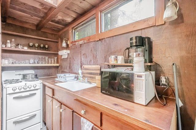 0 Big Tree Way, Woodside CA: https://media.crmls.org/mediaz/86e1164c-b5b5-4bc2-a034-885ff33cf565.jpg
