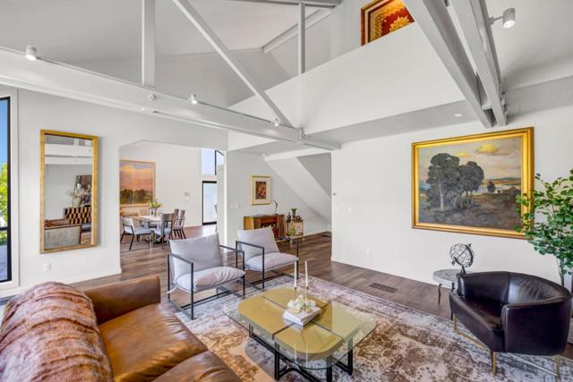 28069 Heron Court, Carmel Valley CA: https://media.crmls.org/mediaz/86e1d44d-b509-4ef3-b930-f70e49029259.jpg