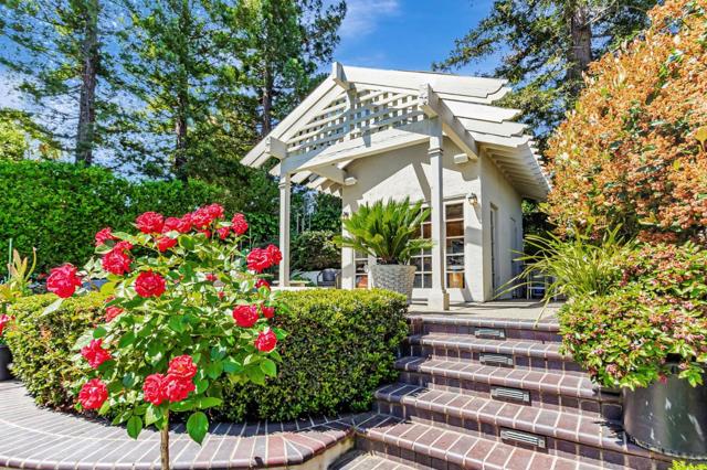 12308 Crayside Lane, Saratoga CA: https://media.crmls.org/mediaz/86e1f167-2596-4e77-bd7f-f2f1a691806c.jpg