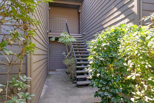 311 Bean Creek Road, Scotts Valley CA: https://media.crmls.org/mediaz/86e21dc4-bc49-4ca1-95c0-29427764f0bf.jpg