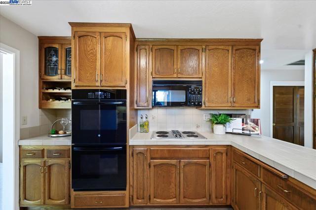 1769 Old Tower Rd, Livermore CA: https://media.crmls.org/mediaz/86e21fb4-a77d-40c8-8387-8bfe1de35cd0.jpg