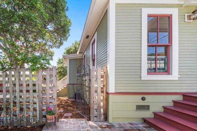 519 Dickman Avenue, Monterey CA: https://media.crmls.org/mediaz/86e22f13-c472-4c3f-8ad8-352ec080289b.jpg