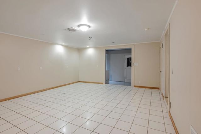 16668 Winding Boulevard, San Leandro CA: https://media.crmls.org/mediaz/86e31db5-6baa-408a-bf5c-fab8d52ed224.jpg