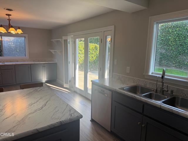 Detail Gallery Image 6 of 26 For 4982 Lafayette St, Ventura,  CA 93003 - 4 Beds | 2/1 Baths